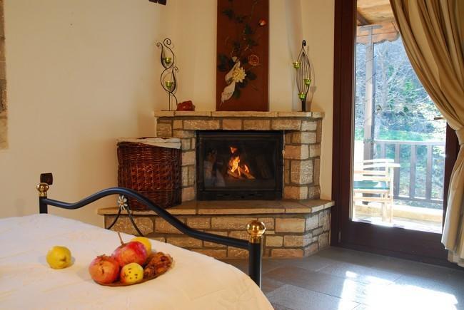 Guesthouse Petrino Pezoúla الغرفة الصورة